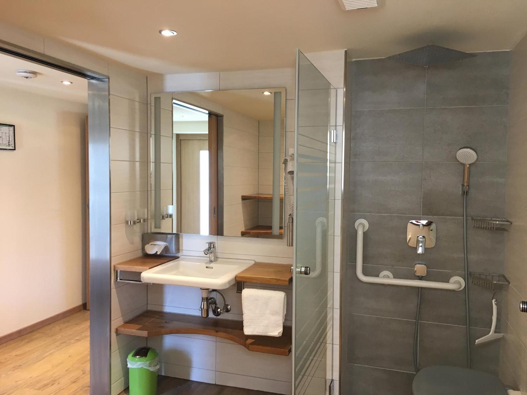 Gasthof Zum Ochsen Moessingen Ngoại thất bức ảnh